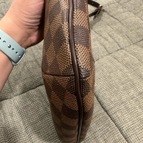 Louis Vuitton Bloomsbury PM - Picture 8 of 16